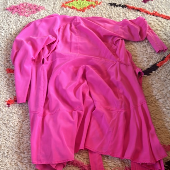 Gorgeous flowy wrap dress - Picture 6 of 6